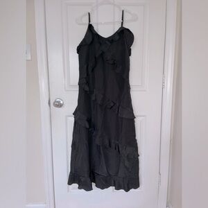 Women side slit tiered ruffled dress